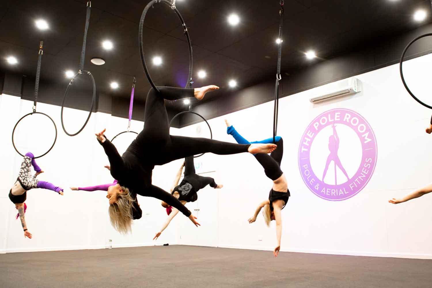 pole dancing classes melbourne, pole fitness, group fitness classes, aerial classes, aerial silk classes, aerial silks, aerial fitness